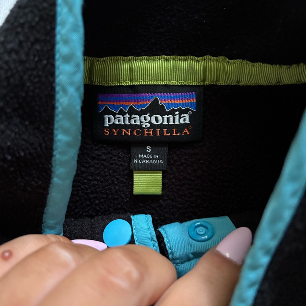 Small Patagonia Button Up Pullover - image 2